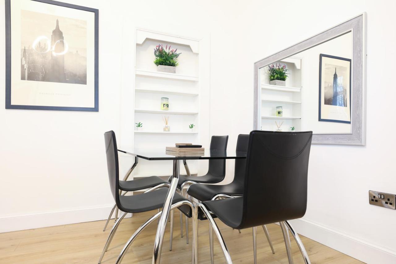 אדינבורו Stunning Modern 3 Bedroom Apartment מראה חיצוני תמונה