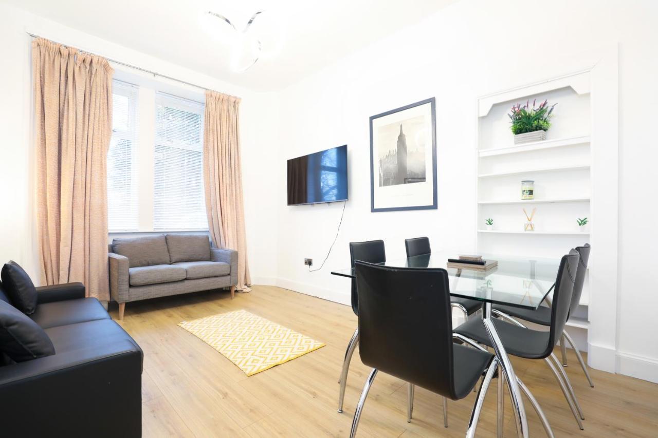 אדינבורו Stunning Modern 3 Bedroom Apartment מראה חיצוני תמונה